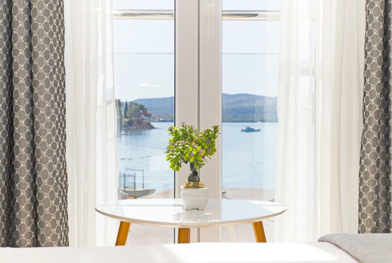 Apartments Isja Тиват Экстерьер фото